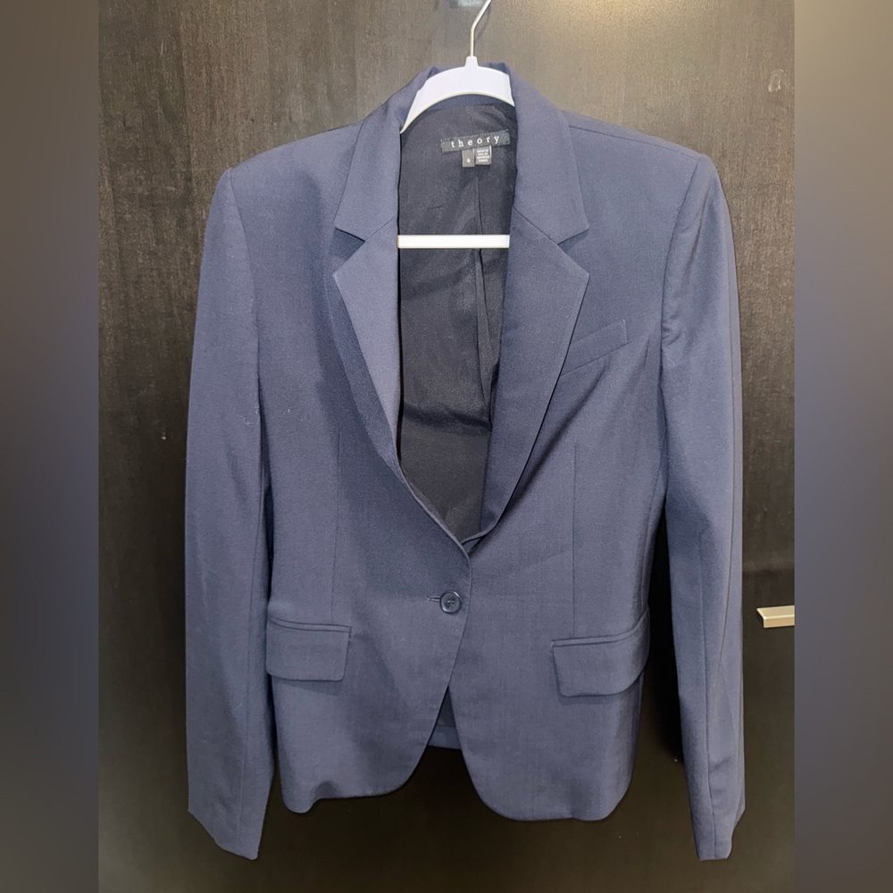 Theory Women’s Navy Blazer